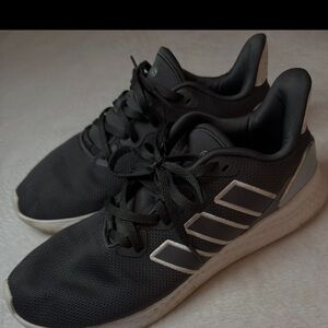 Adidas Men's Black and White Sneakers